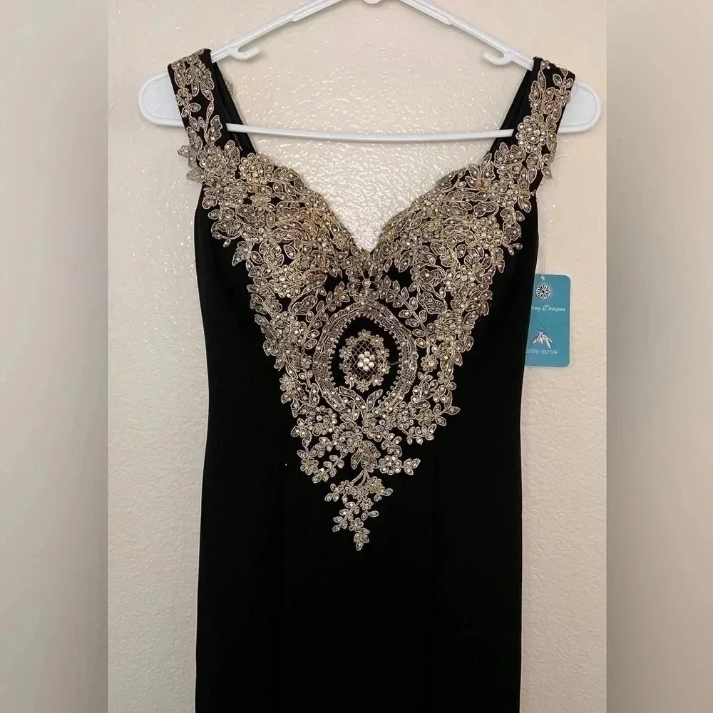 NWT Dancing Queen Beaded Formal Full Length Gown - Picture 4 of 13